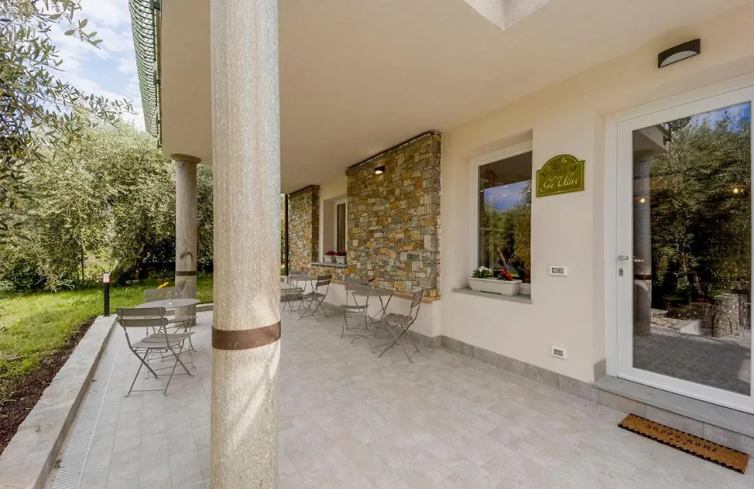 Gli Ulivi Rooms And Breakfast-1